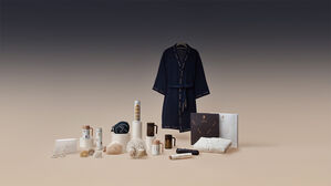 신라 금관과 만난 머그잔&middot;책갈피&hellip;APEC 기념 문화상품 출시