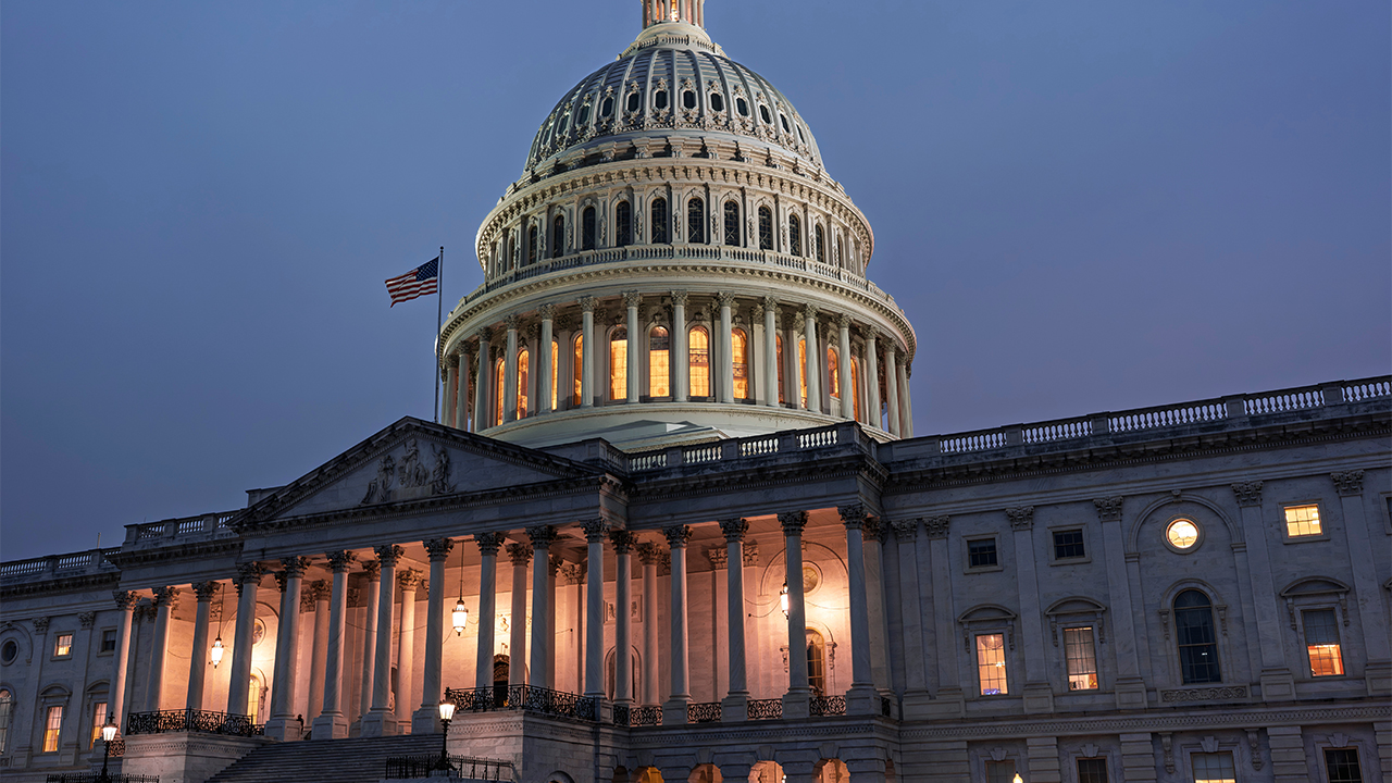 트럼프 2기 첫해부터 '셧다운'…