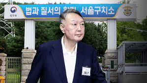 정성호 "'밥투정' 뻔뻔…윤, 호텔에 숙박하는 것 아니다"