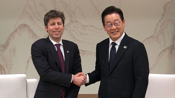 오픈AI 샘 올트먼 접견…