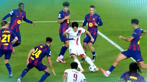 '수비 숲'에서 골대 강타!…빛나는 존재감