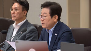 [아리]李 국정지지율 60..내년 지선 지지 與 50·野 41(OK)