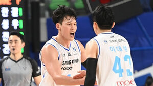 '4연속 꼴찌' 삼성, 외곽포 폭발&hellip;2경기 만에 시즌 첫 승