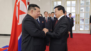 김정은, 라오스 시술릿 주석과 회담…"양국 전통 우의 더 발전시킬 것"