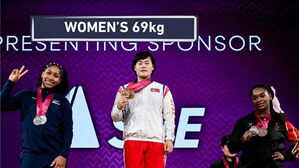 북한 송국향, 세계역도선수권 여자 69㎏급 세계 기록으로 우승