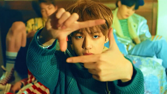 BTS '봄날', '21세기 최고의 노래' 37위에