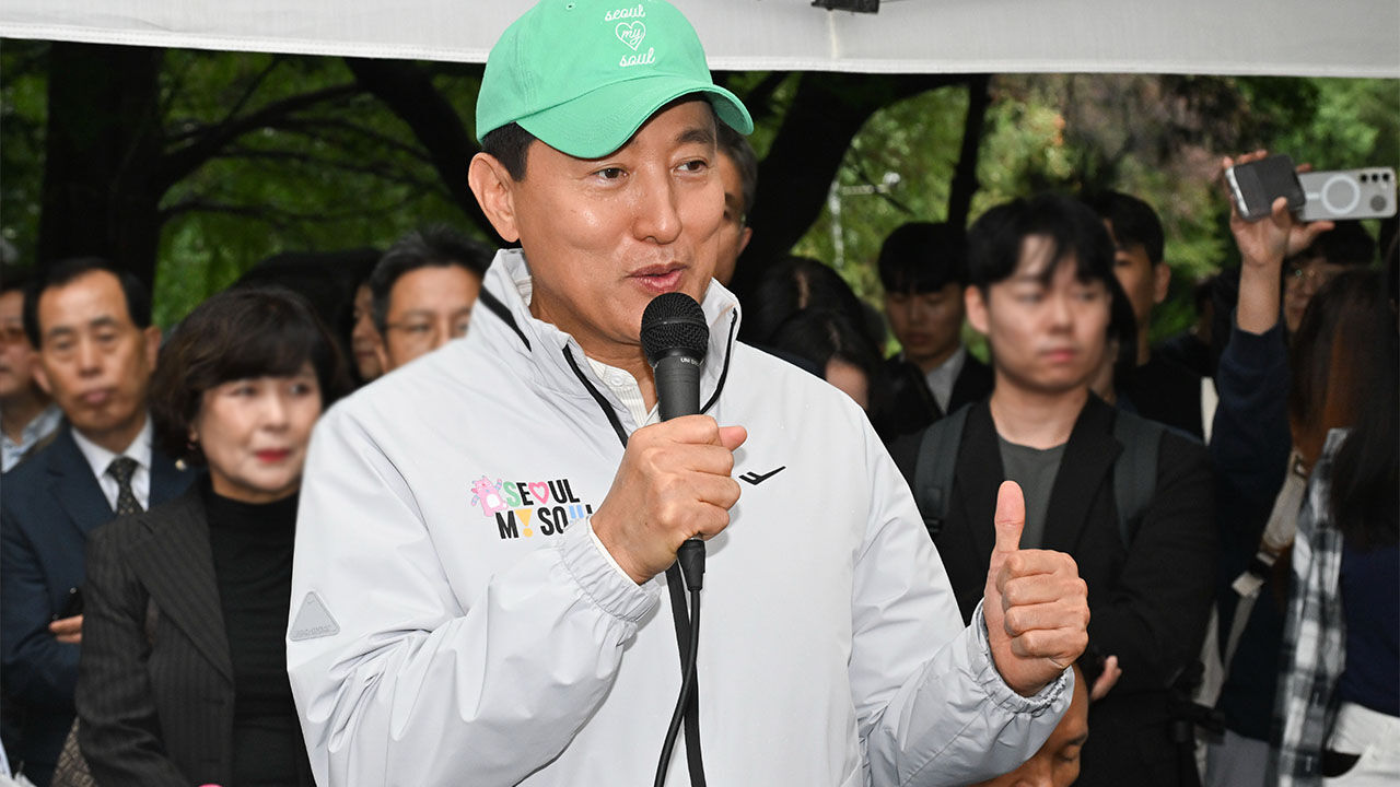 오세훈 "조국, 주택 시장 원리도 모르고 훈수…남 탓 정치"