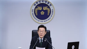 이 대통령 "문화가 국력의 핵심&hellip;재정&middot;세제&middot;규제 혁신에 속도"