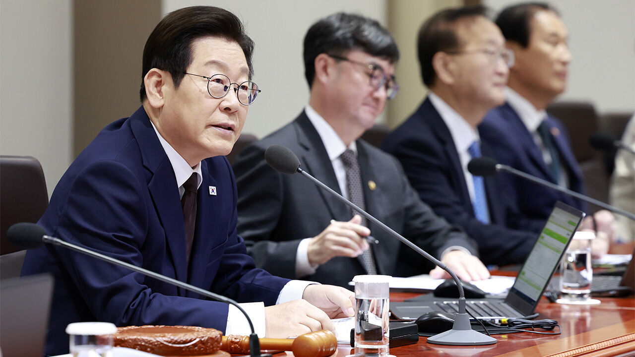 이 대통령 "캄보디아 사건 연루자 송환·여행 제한 강화 서둘러야"
