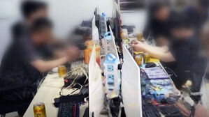 자기 옷 찢더니 "살려달라"…알고 들어가 탈출 땐 대본?