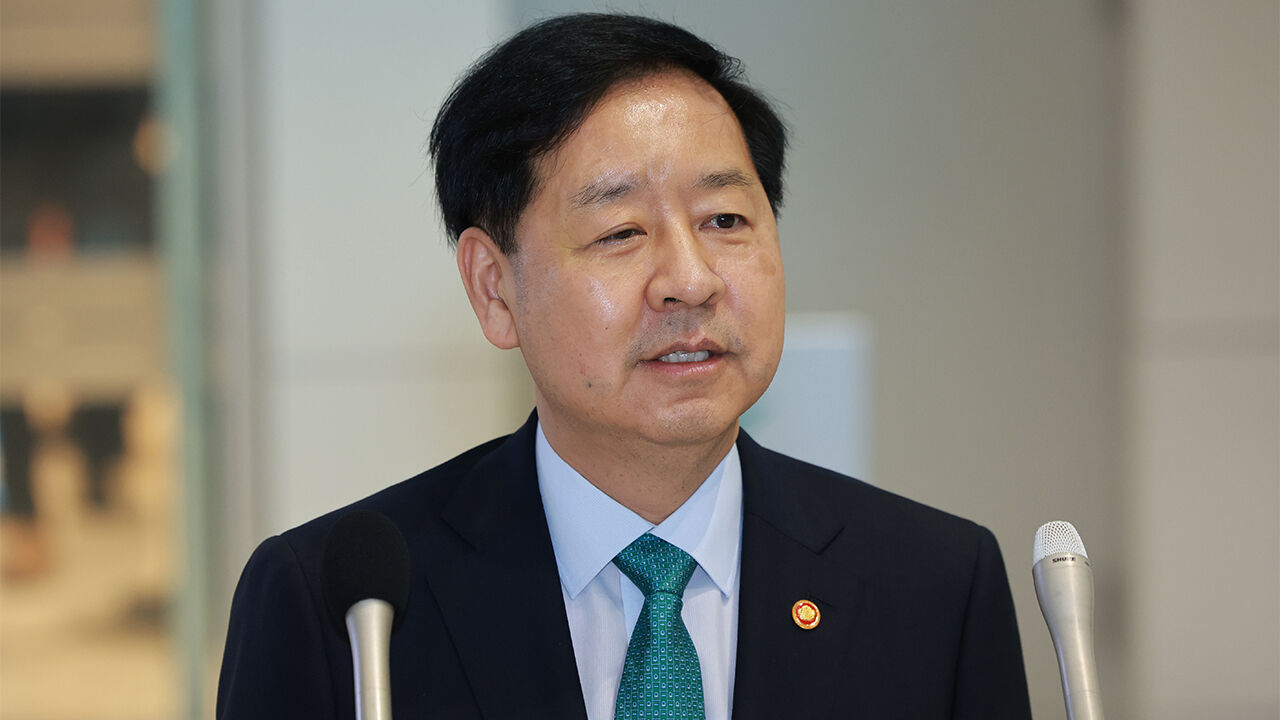 구윤철, 방미 출국…"미 재무에 한국 상황 잘 설명하겠다"