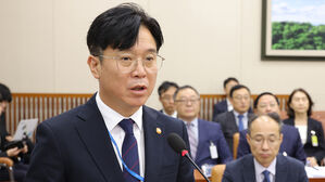 김영훈 노동장관 "노란봉투법 관련, 노동쟁의 대상 판정 기구 고민"