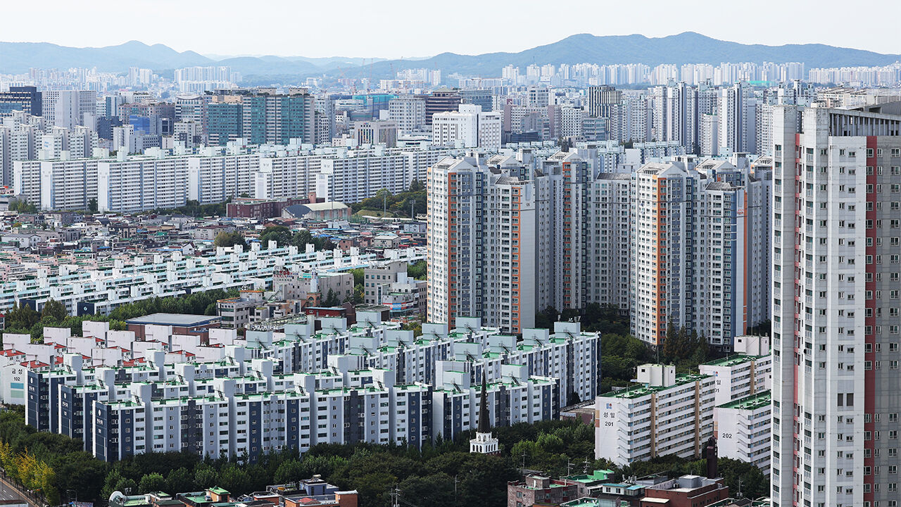 규제 전 막판 수요 집중…2주간 서울 아파트값 0.54%↑