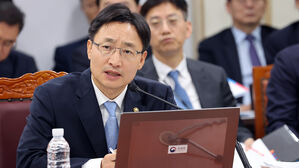 국세청장 "노태우 비자금 과세, 대법원 판결 면밀 검토해 적의 조치"