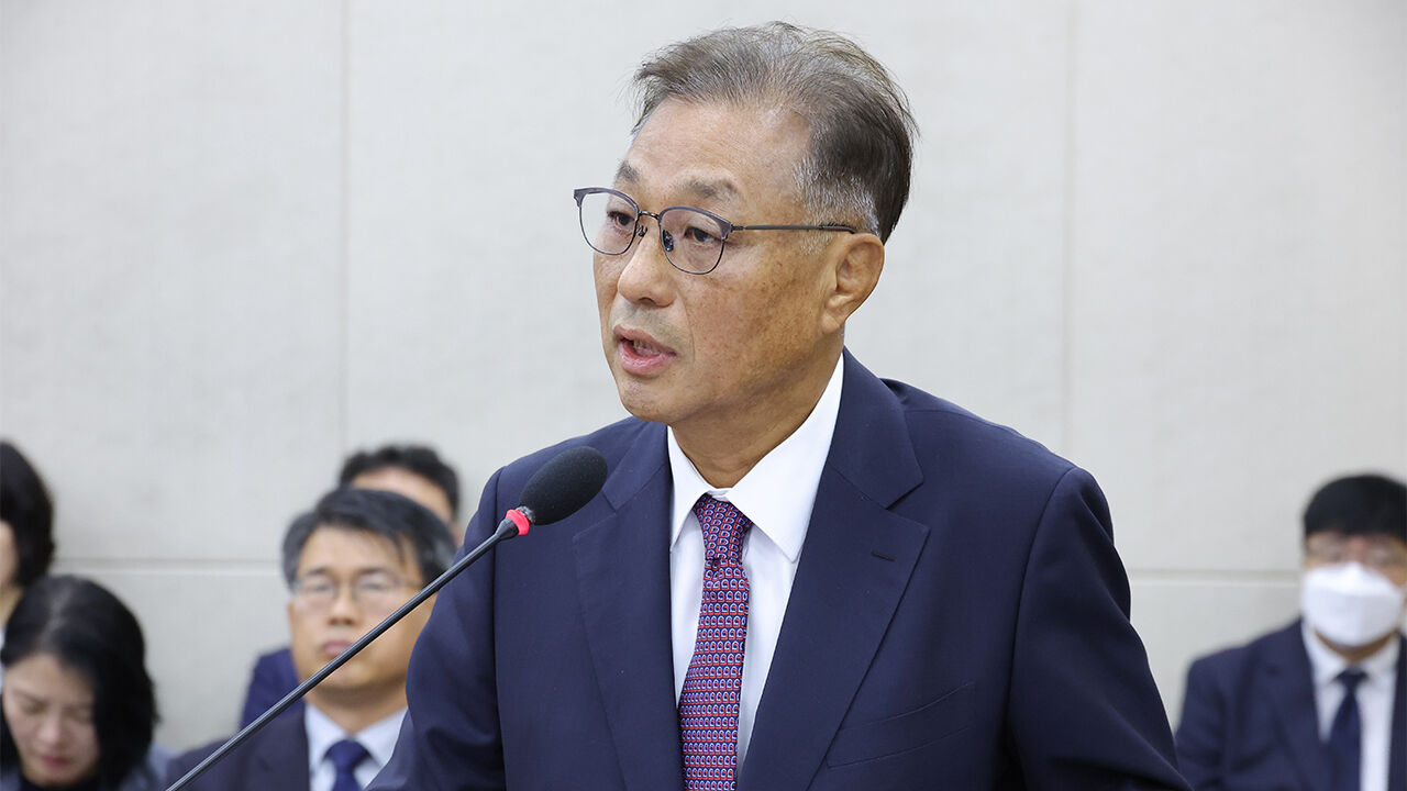 심평원장, '허위 진단서' 위원 임명 논란…"오래돼 괜찮을 줄"