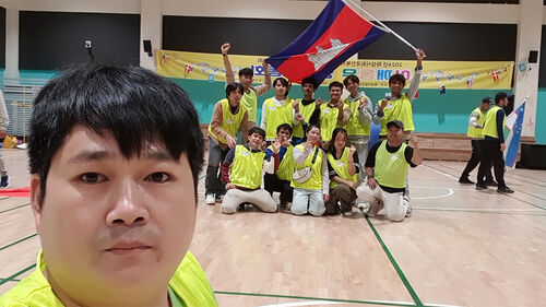 "너희 나라에 범죄도시 있다며?"…캄보디아인들, 혐오에 고통