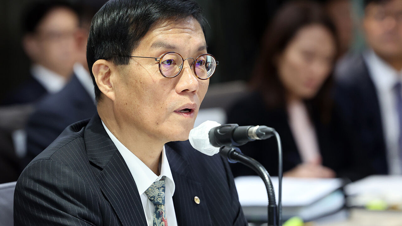 한은 총재 "중산층·청년 피해 우려 공감…부동산 제도 보완 필요"