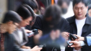송환 58명 영장 청구…혐의 추궁·피해 확인