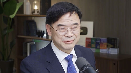국민들 분노 폭발…"돈 모아서 나중에 집 사라" 논란