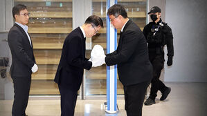 '사망 대학생' 유해 송환&hellip;피의자 48명 추가 구속
