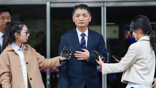 'SM 주가조작' 김범수 무죄…법원 "수사가 진실 왜곡" 검찰 직격