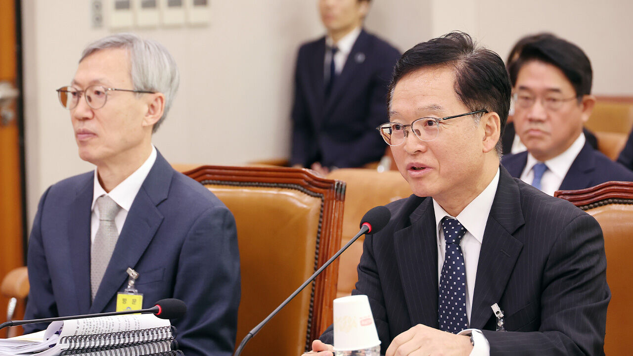 내란재판부·재판소원 공방…"위헌 아냐" "베네수엘라 모델"