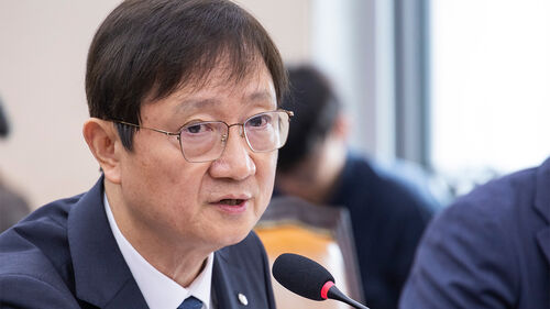 "4억 높였다" 지적에…금감원장, 강남 아파트 가격 내려