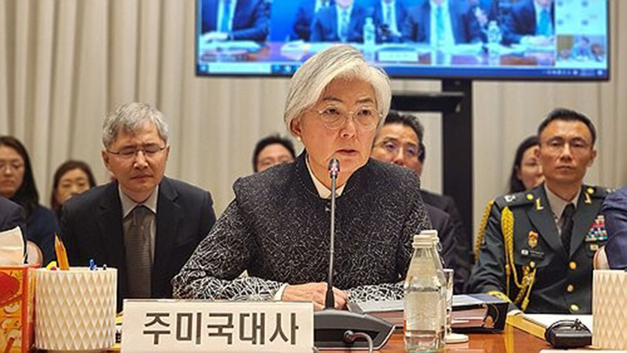 강경화 "한미, 남은 이견 조율 중…생산적 정상회담 기대"