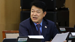 복기왕 "15억은 서민 아파트 인식, 그 이하는 건드리지 않아"