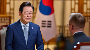 이 대통령, 미 CNN과 인터뷰…"관세협상, 결국 합리적 결과 이를 것"