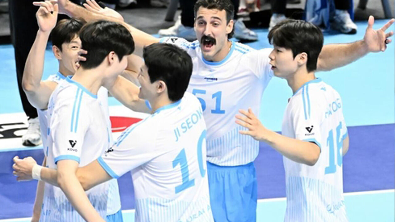'정지석 23득점' 대한항공, 홈 개막전서 한전에 3대 1 승리