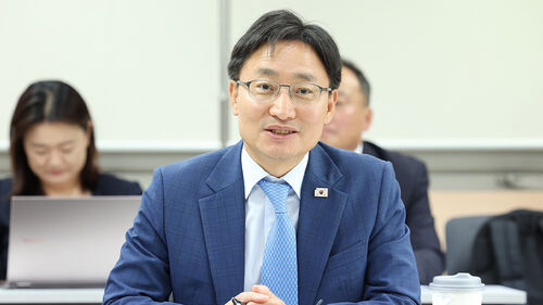 국세청 "AI 중소기업에 정기 세무조사 제외·유예"