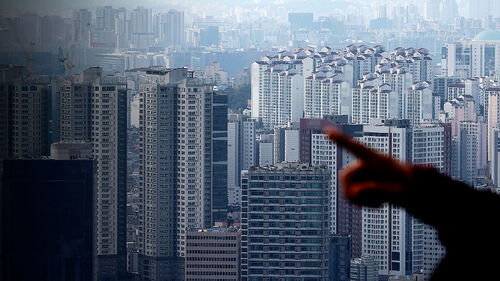 '10·15 부동산 대책' 10일째…서울 거래 78% 급감, 매물 10% 줄어