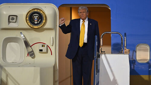 트럼프, 일본 방문 일정 시작…내일 다카이치와 첫 정상회담