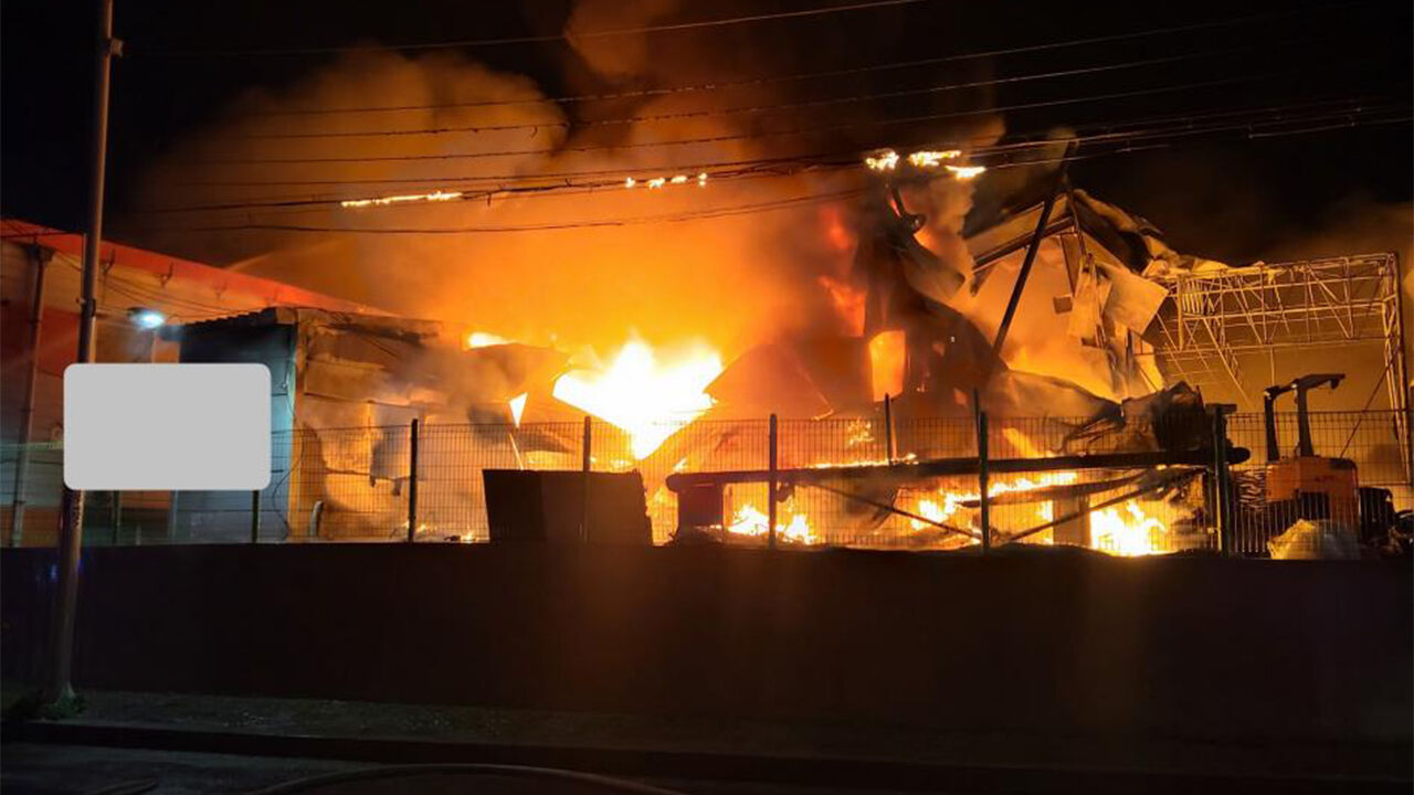 김포 하성면 공장서 불…인명피해 없어