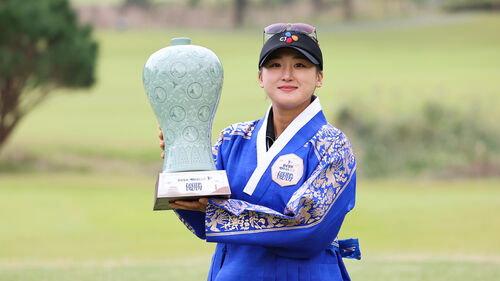 'KLPGA 투어 최초 중국 선수 우승' 리슈잉, 세계랭킹 138위로 도약