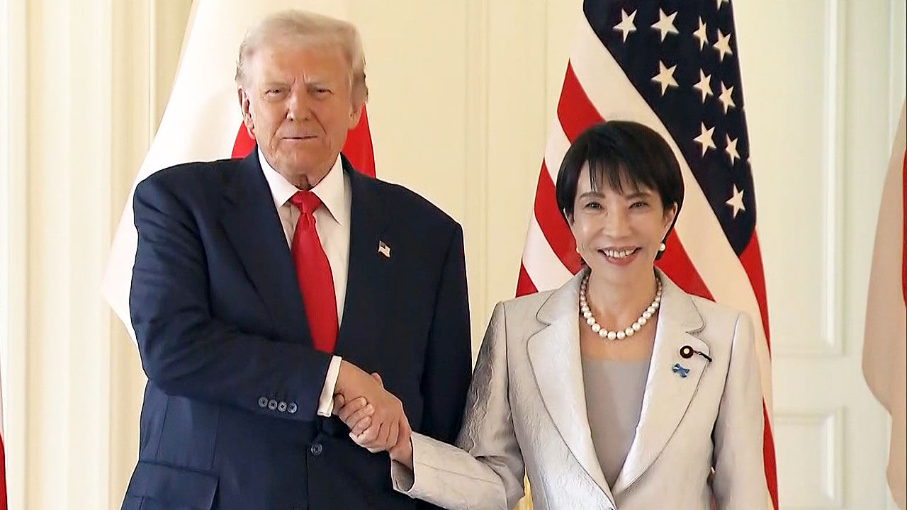 일본, 트럼프 맞춤형 접대…황금 골프공.노벨상 추천