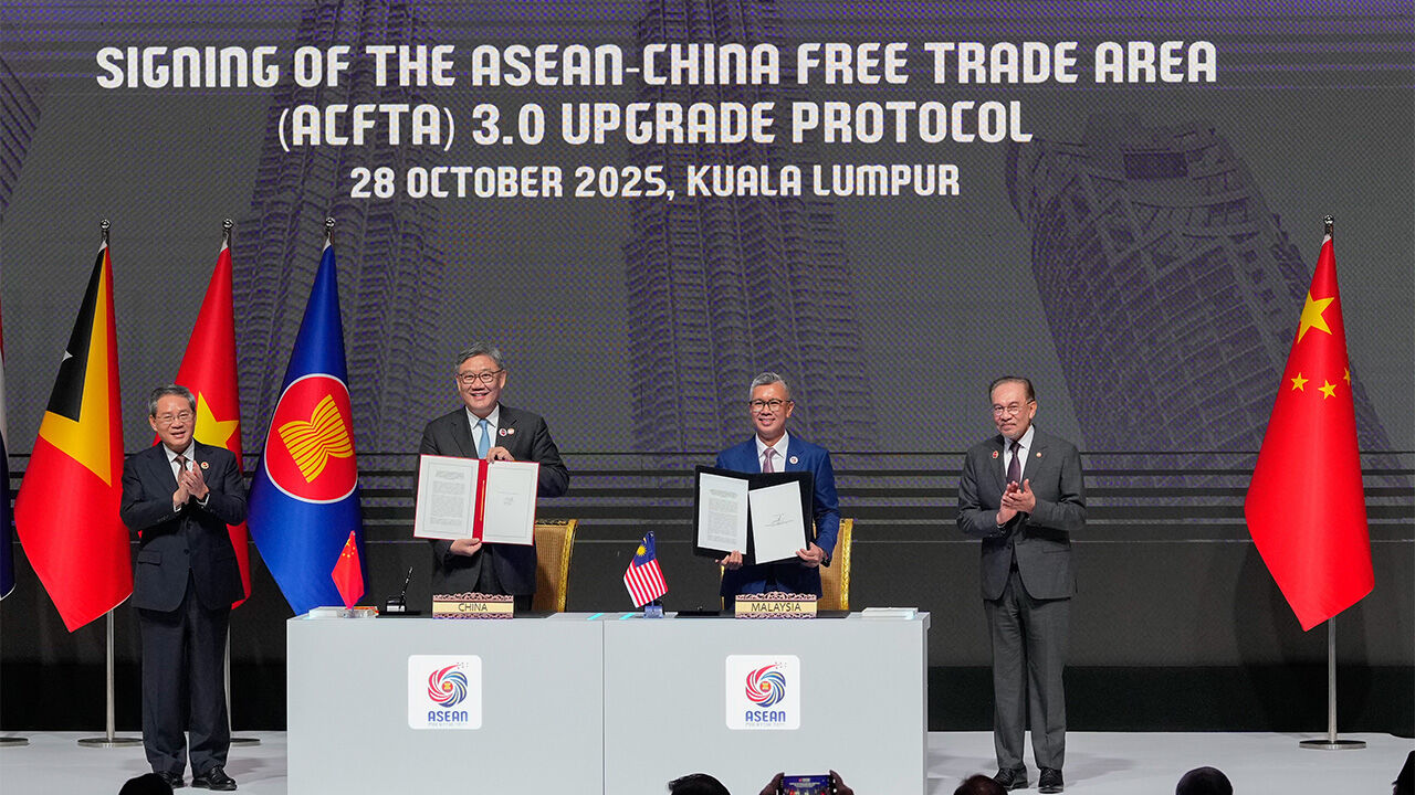 중국·아세안, FTA '버전 3.0' 확대 개정안 체결