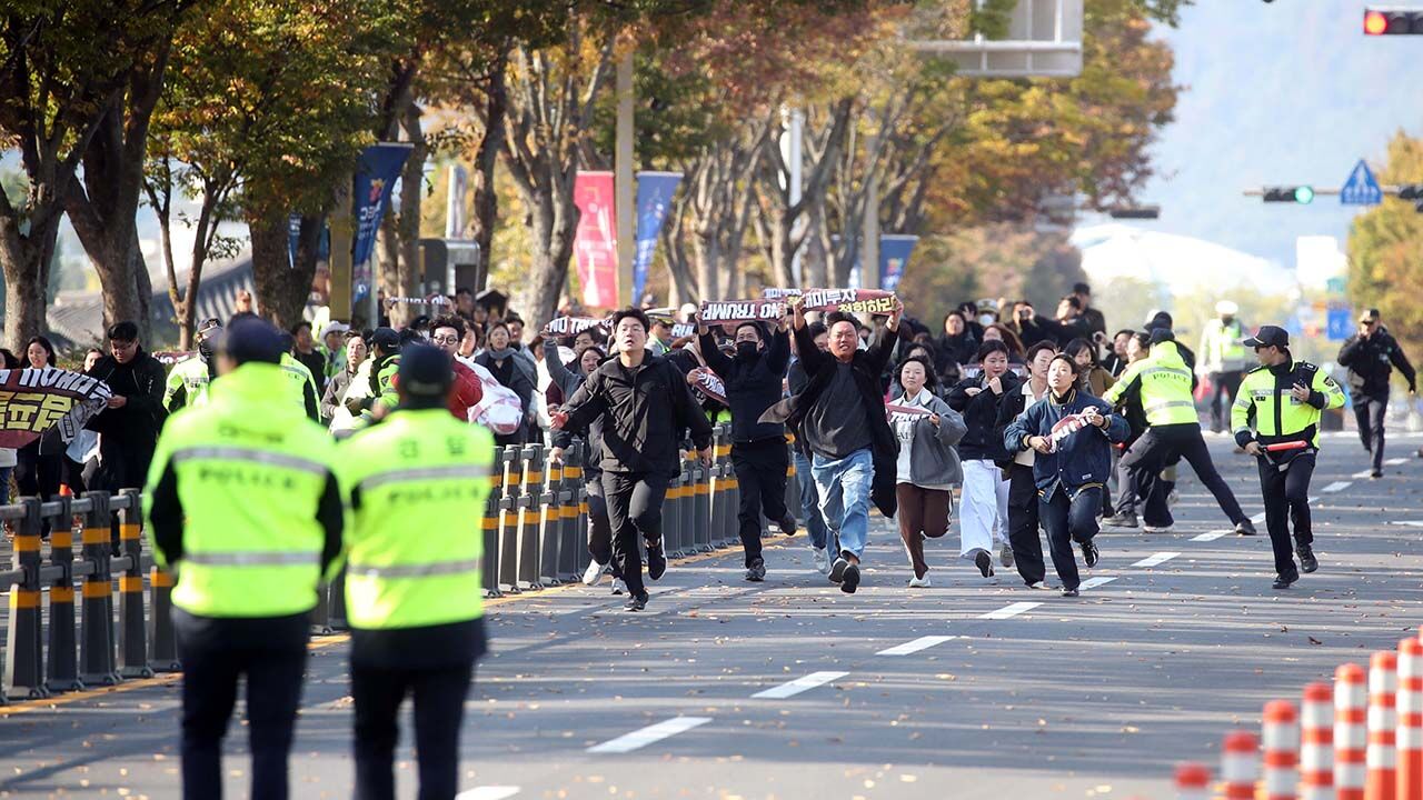 [속보] 한미정상회담장 주변 '반트럼프 집회' 종료…시위대 해산