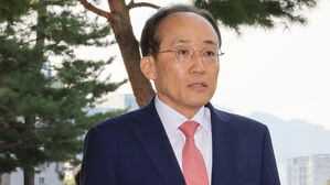 추경호, '계엄 해제 방해 의혹' 내란 특검 소환…"정치 탄압"