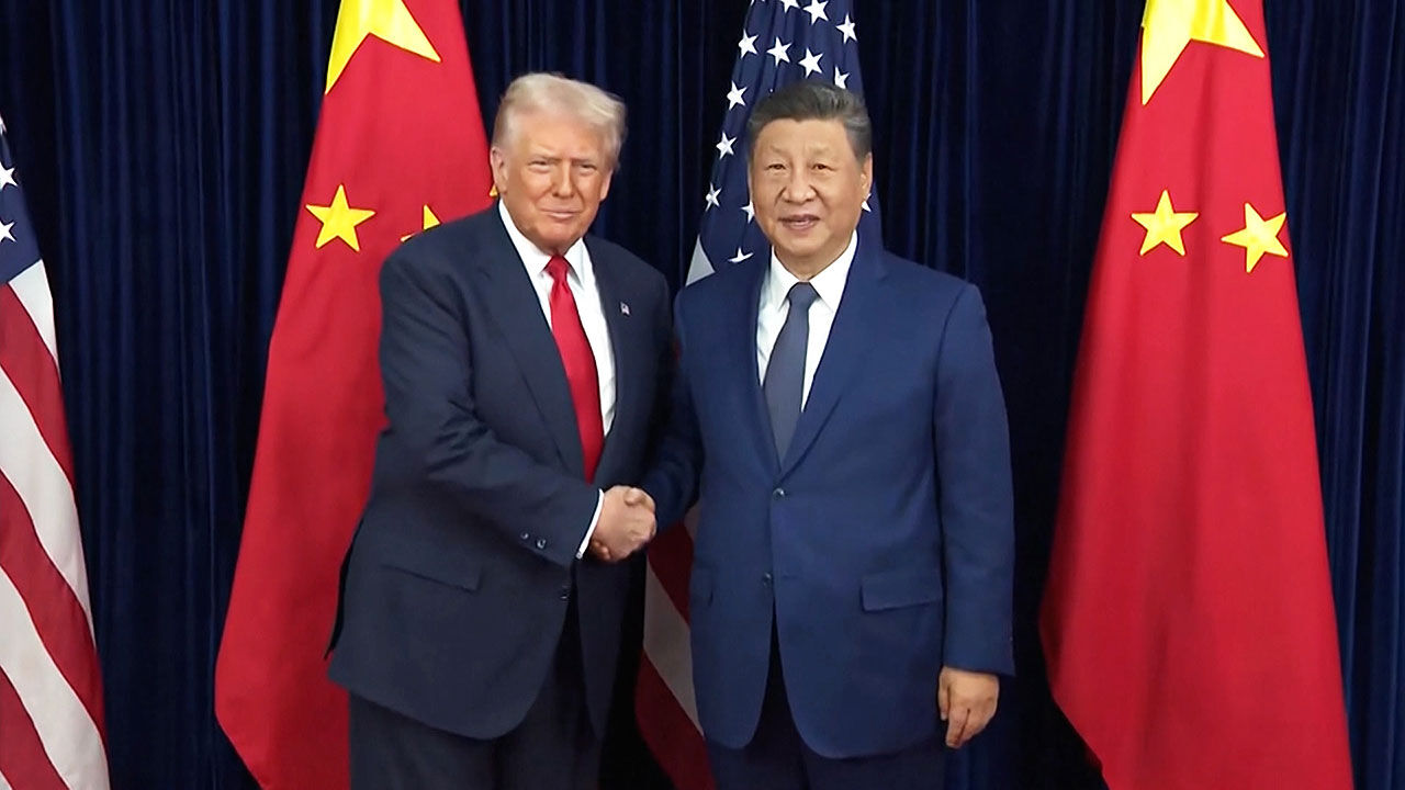 [속보] 중국 "트럼프, 내년 조기 방중 기대하며 시진핑 방미 초청"