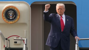 트럼프-시진핑, 대중 관세 10%p 낮춰…희토류 수출 통제 유예 합의