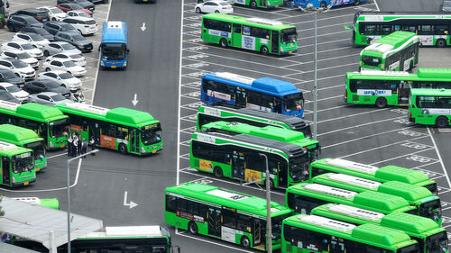 법원 "정기상여금도 통상임금"…서울 시내버스 임단협 돌파구 찾나