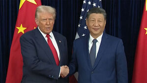 100분간 세기의 담판…"관세 인하" "희토류 통제 유예"