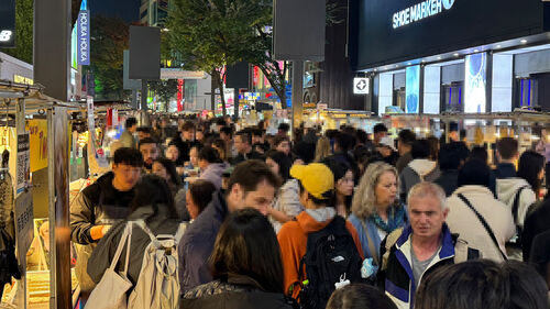 핼러윈 전날, 이미 거리는 북적이지만…곳곳에 안전 사각지대