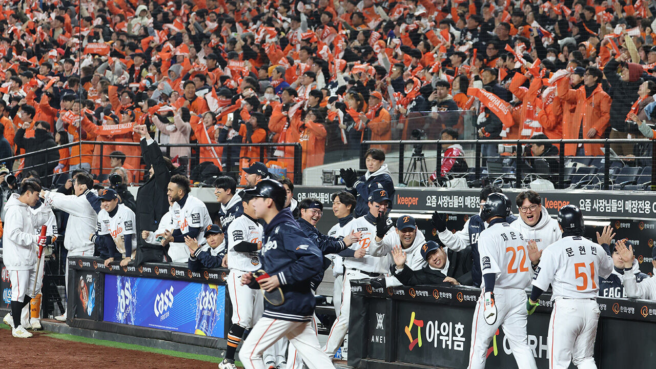 프로야구 포스트시즌 37경기 연속 매진…한국시리즈 21경기 연속 만원