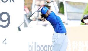 최혜진, LPGA 메이뱅크 3R 선두 질주…2위와 4타 차