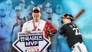 '가을 악몽'은 끝…김현수, 이젠 '우승 청부사'