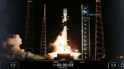 군 정찰위성 5호기 발사 성공…2시간 단위 북 감시정찰