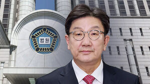 '통일교 정치자금' 권성동 첫 재판…영상 촬영 허가